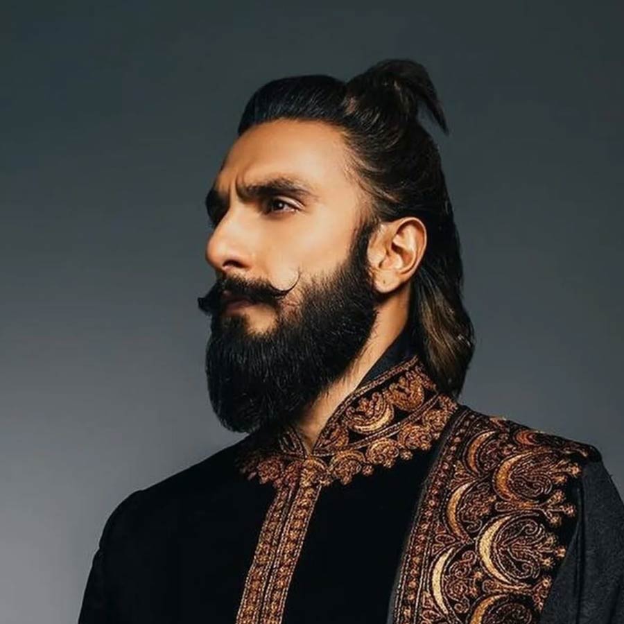 Ranveer Singh reportedly will play Shiva in a big budget film based on Amish Tripathi’s novel The Immortals of Meluha dgtl