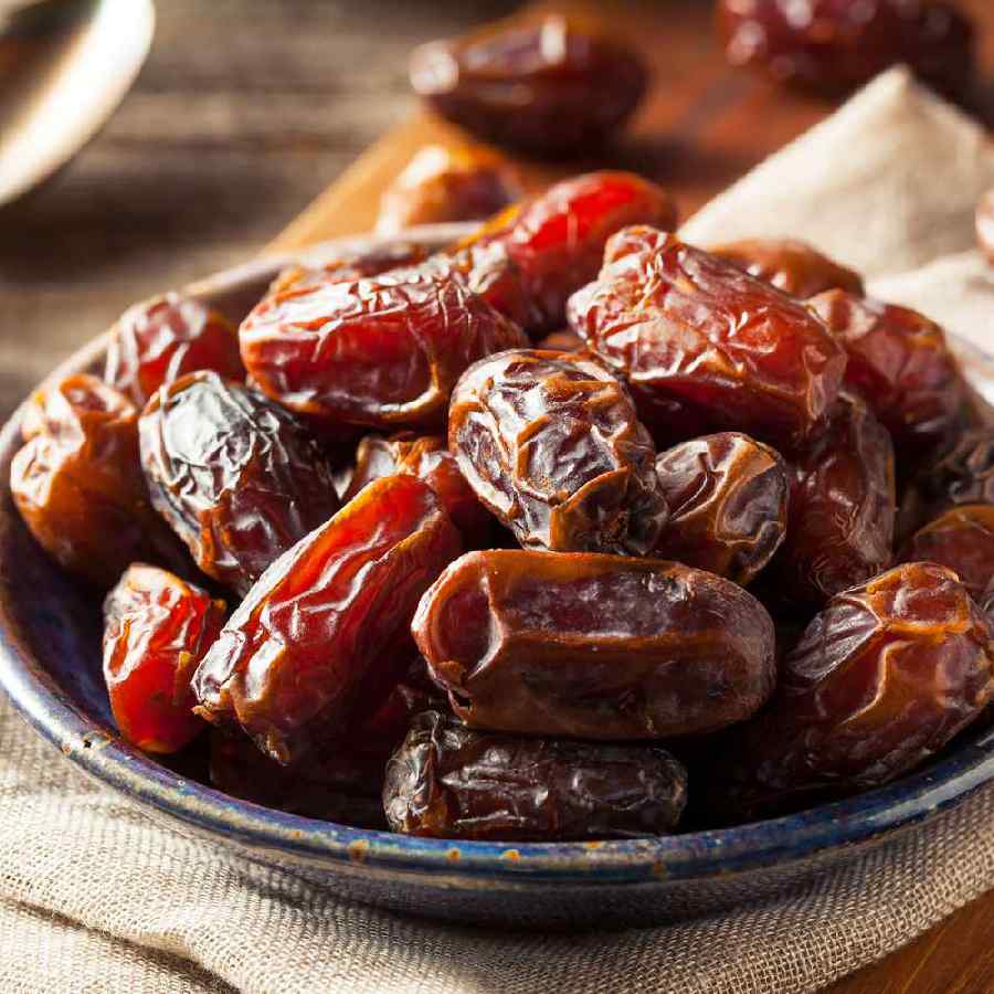 How to eat dates for better blood sugar control