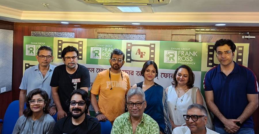 আর্টস্ট ফোরামের নতুন কমিটির নতুন উদ্যোগ।