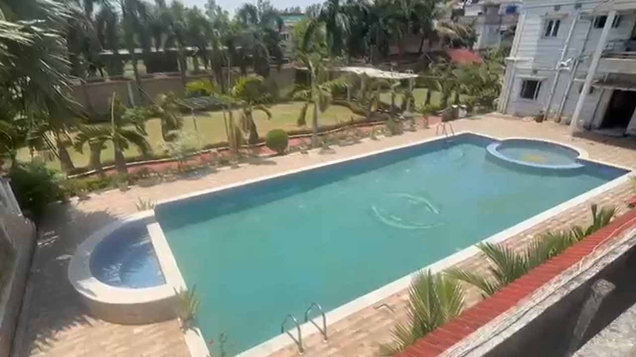পৈলানে তৃণমূল বিধায়ক দিলীপ মণ্ডলের বাড়ি।