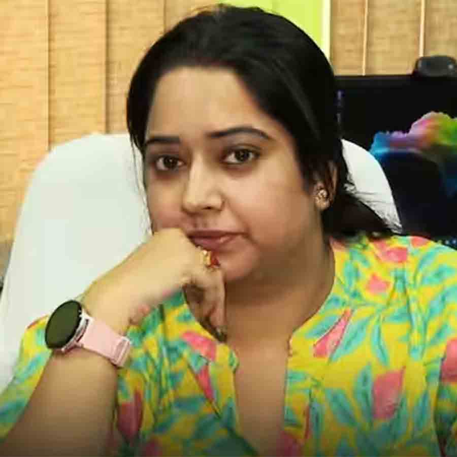প্রিয়দর্শিনী মল্লিক।