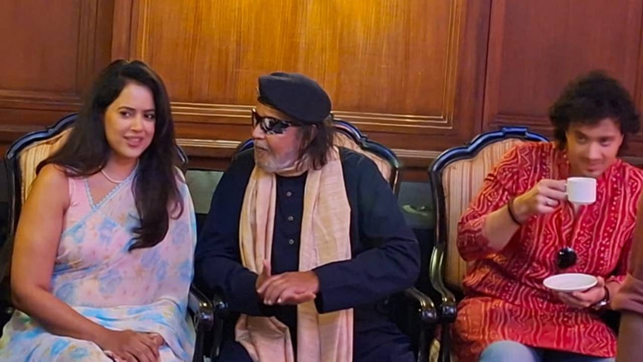 বলিউড অভিনেত্রী সমীরা রেড্ডি।