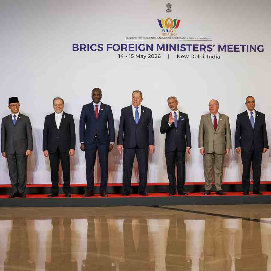 Iran and UAE clash at BRICS foreign ministers' meeting in Delhi dgtl