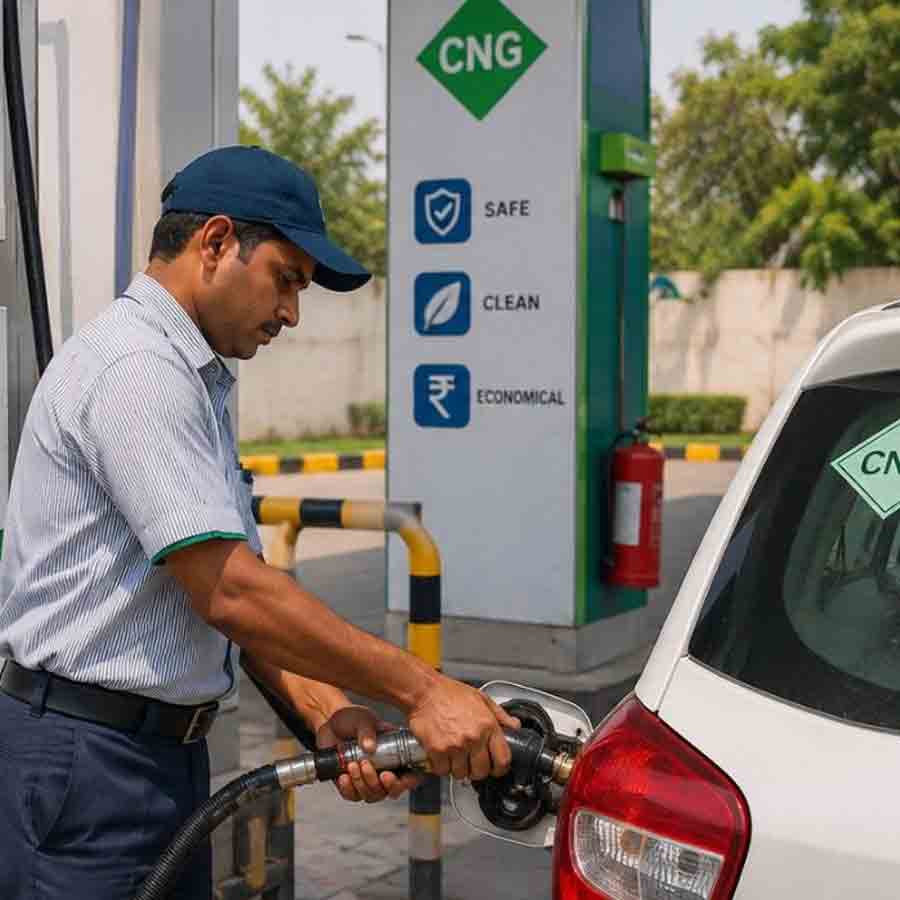 CNG gets costlier in Delhi, second price hike in two days dgtl