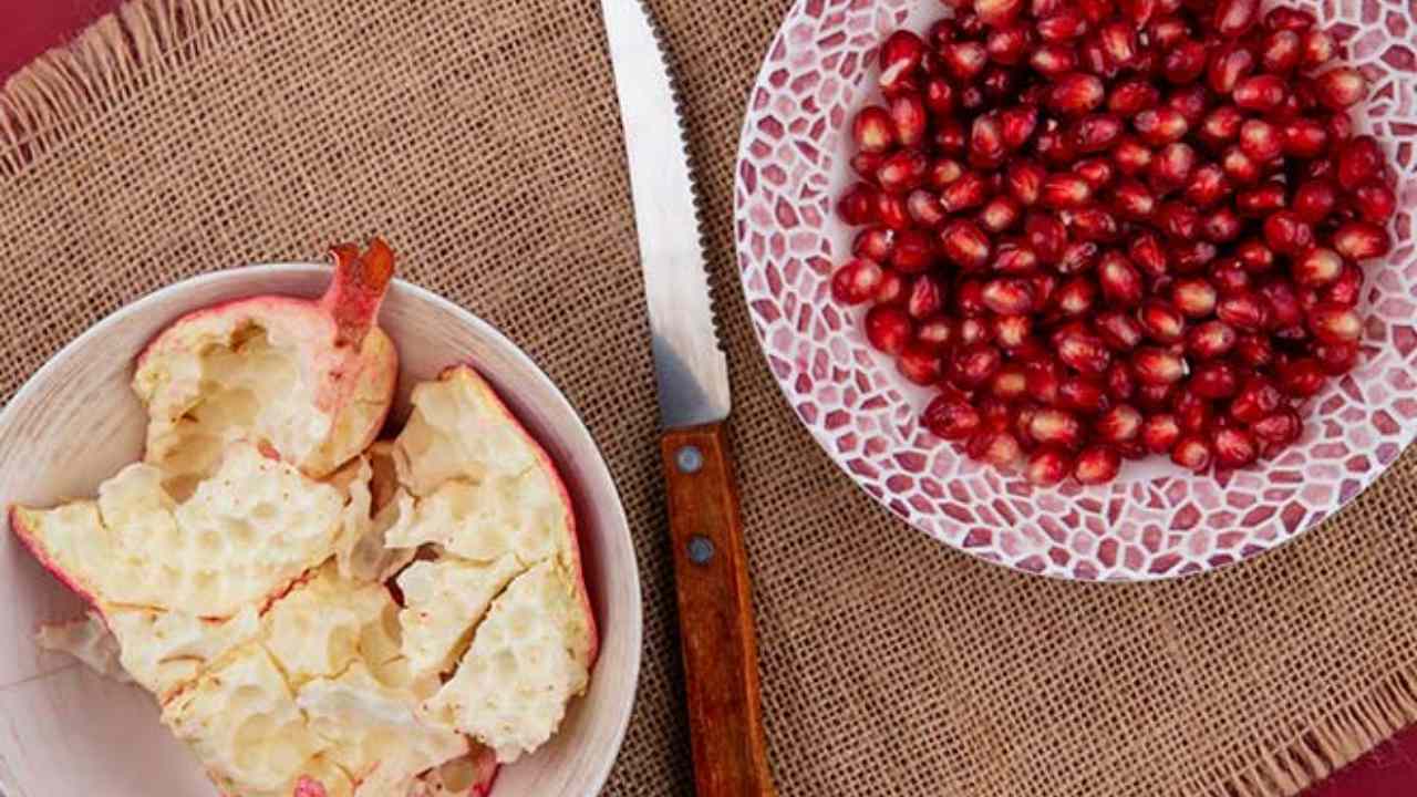 বেদানার খোসা ঘরে কী কী কাজে লাগতে পারে?