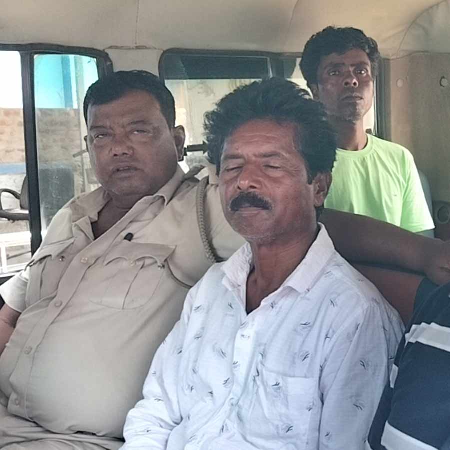 TMC leaders arrested for allegedly thrashing a local merchant at Jamalpur dgtld