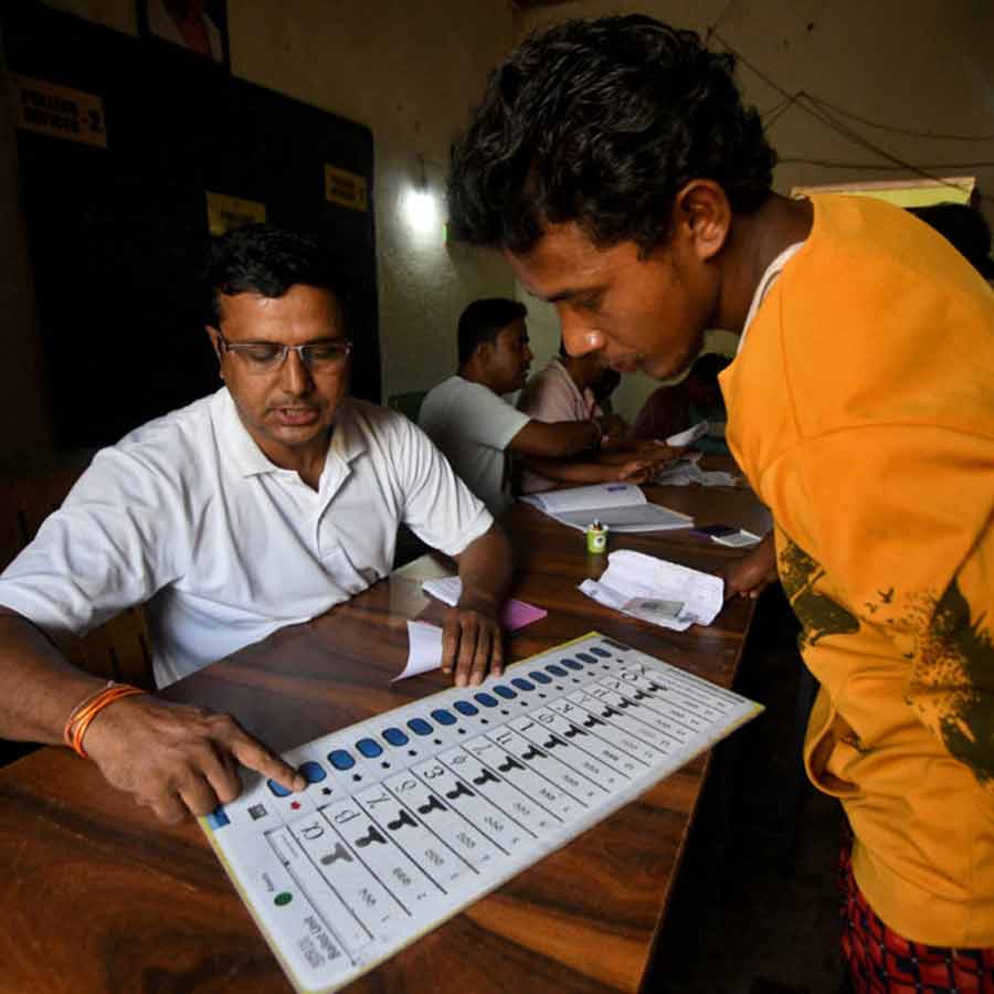 Preparations Underway for Howrah Municipal Corporation Elections After 13 Years; State Government Gears Up for Polls in 15 Municipalities