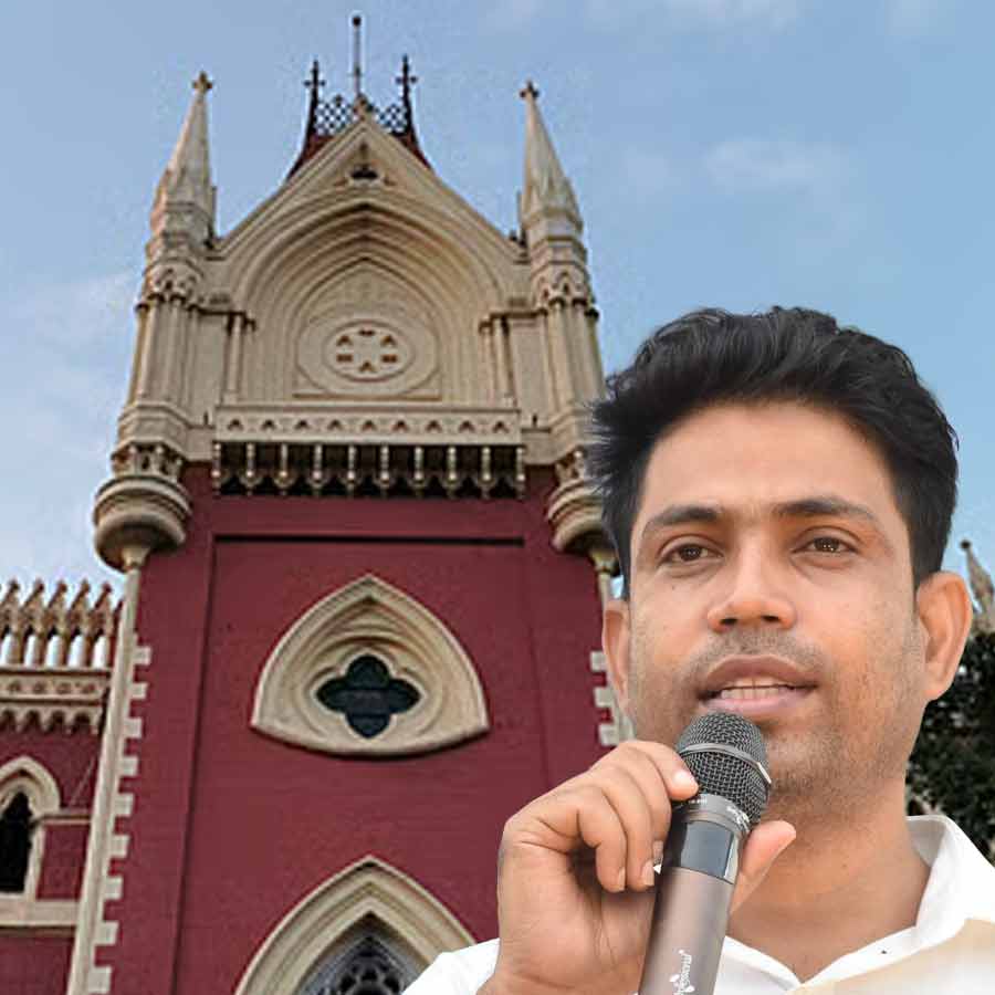 জাহাঙ্গির খান।