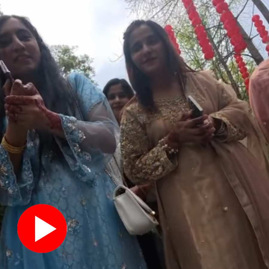 Video shows Pakistan girls feel insulted after while visiting China