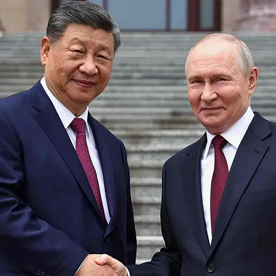 Vladimir Putin-Xi Jinping meeting in Beijing strengthens China-Russia axis