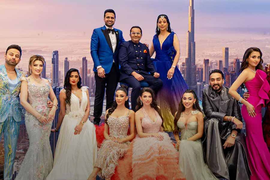 ‘দেশি ব্লিং’ দেখা যাবে নেটফ্লিক্সে।