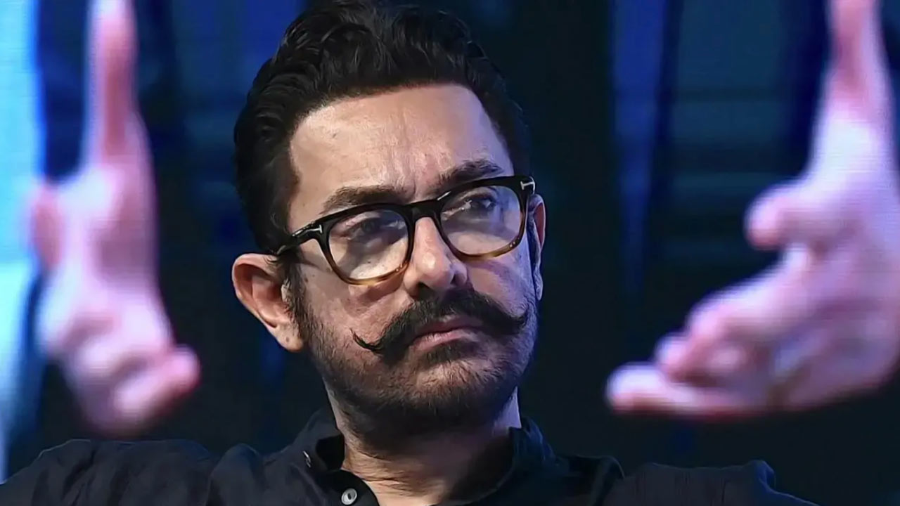 কেন অবসাদে আমির খান?