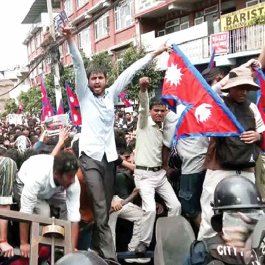 Meet Abhijeet Dipke, Who Launched India’s Newest Political Party for the ‘Lazy and Unemployed’ 