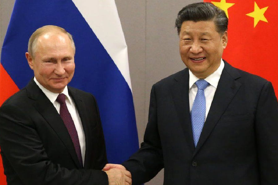 Is Vladimir Putin and Xi Jinping increasing their ties to counter US