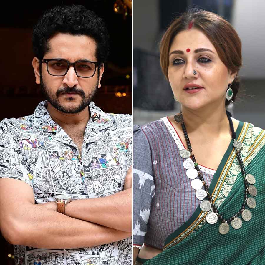 পরমব্রত ও স্বস্তিকার বিরুদ্ধে এফআইআর!