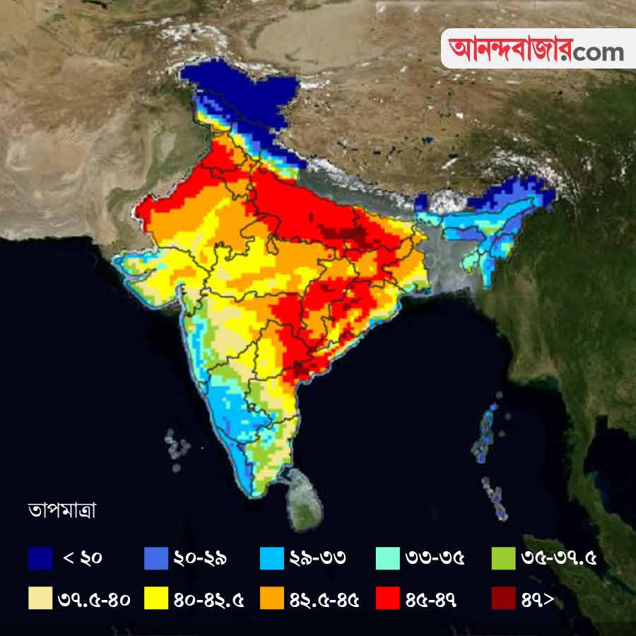 রঙের মাধ্যমে বোঝানো দেশের কোথায় কোথায় তাপপ্রবাহের কী রকমের সতর্কতা জারি করা হয়েছে। ছবি: ইসরো।