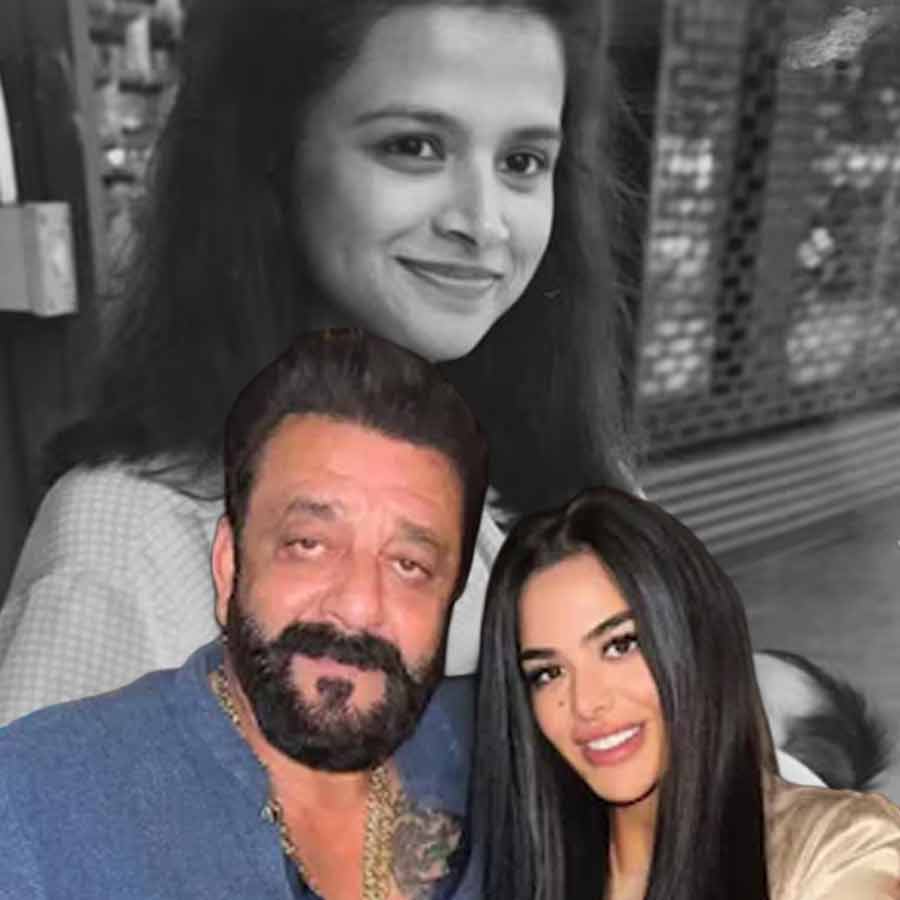 সঞ্জয়ের মেয়ে হওয়ার সহজ কথা নয় জানালেন ত্রিশলা দত্ত।