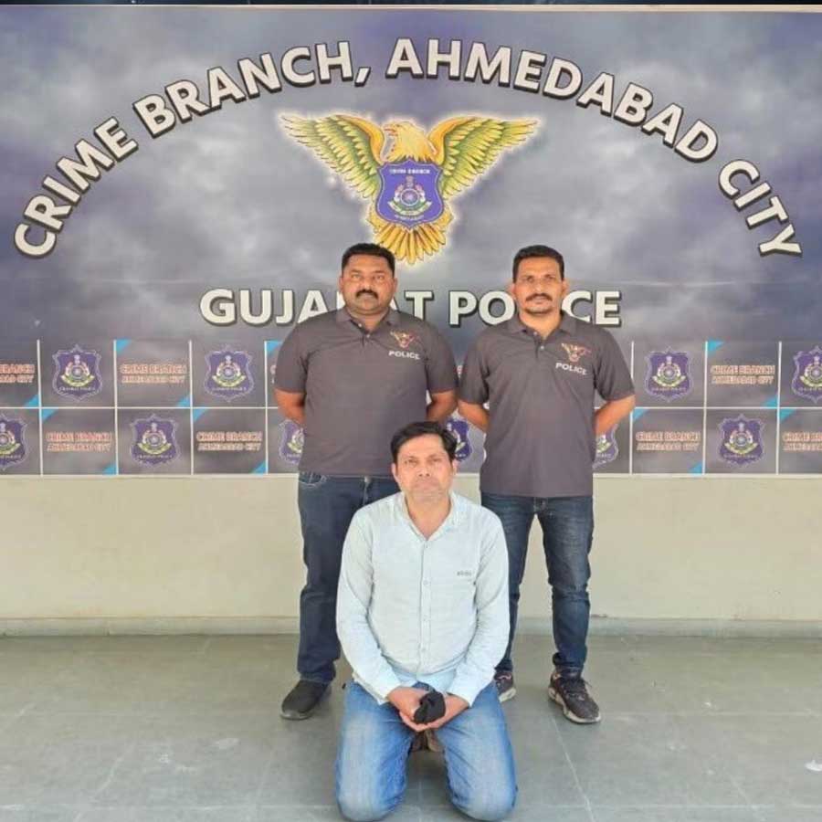 Gujarat Actor Hemant Nagindas Purshottamdas Linked to Films With Amitabh Bachchan and Aamir Khan Arrested in Murder Case After 12 Years
