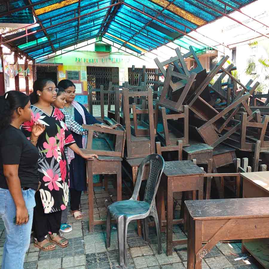 What happened at Kamala Chatterjee School for Girls on Friday afternoon