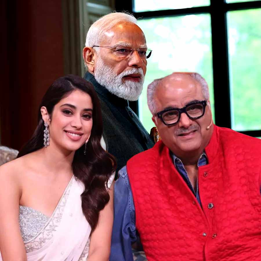 মোদীকে নিয়ে হঠাৎ কী বক্তব্য জাহ্নবীর বাবা প্রযোজক বনির?