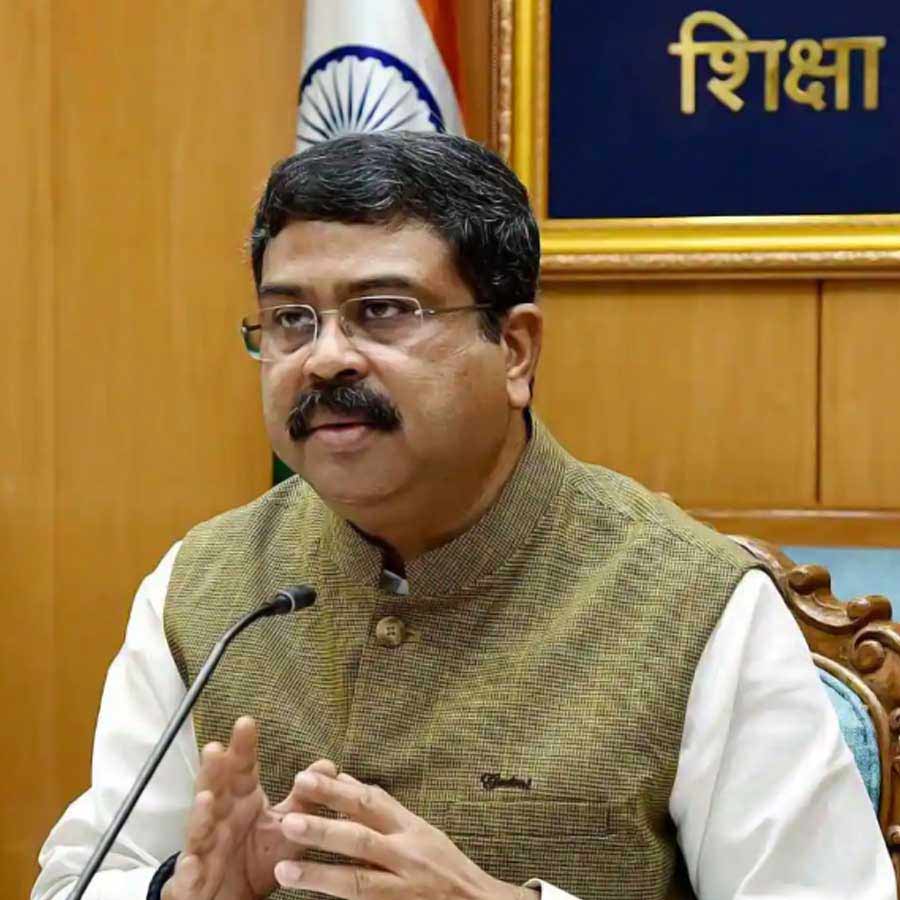 কেন্দ্রীয় শিক্ষামন্ত্রী ধর্মেন্দ্র প্রধান।