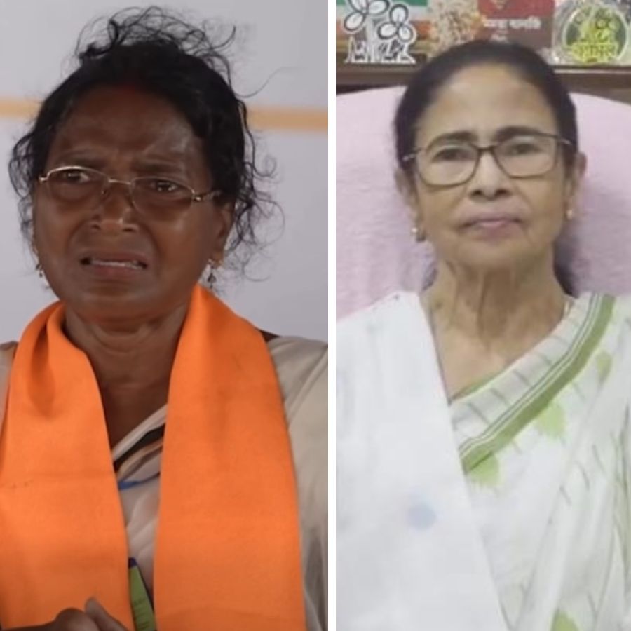 Ratna Debnath and Mamata Banerjee