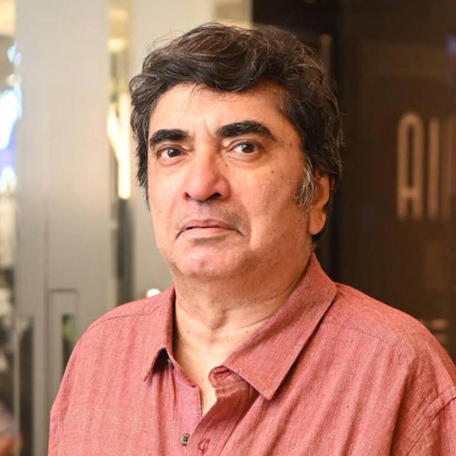 Bengali Director Critical After Falling From Sixth-Floor Rooftop, Admitted to Hospital dgtl