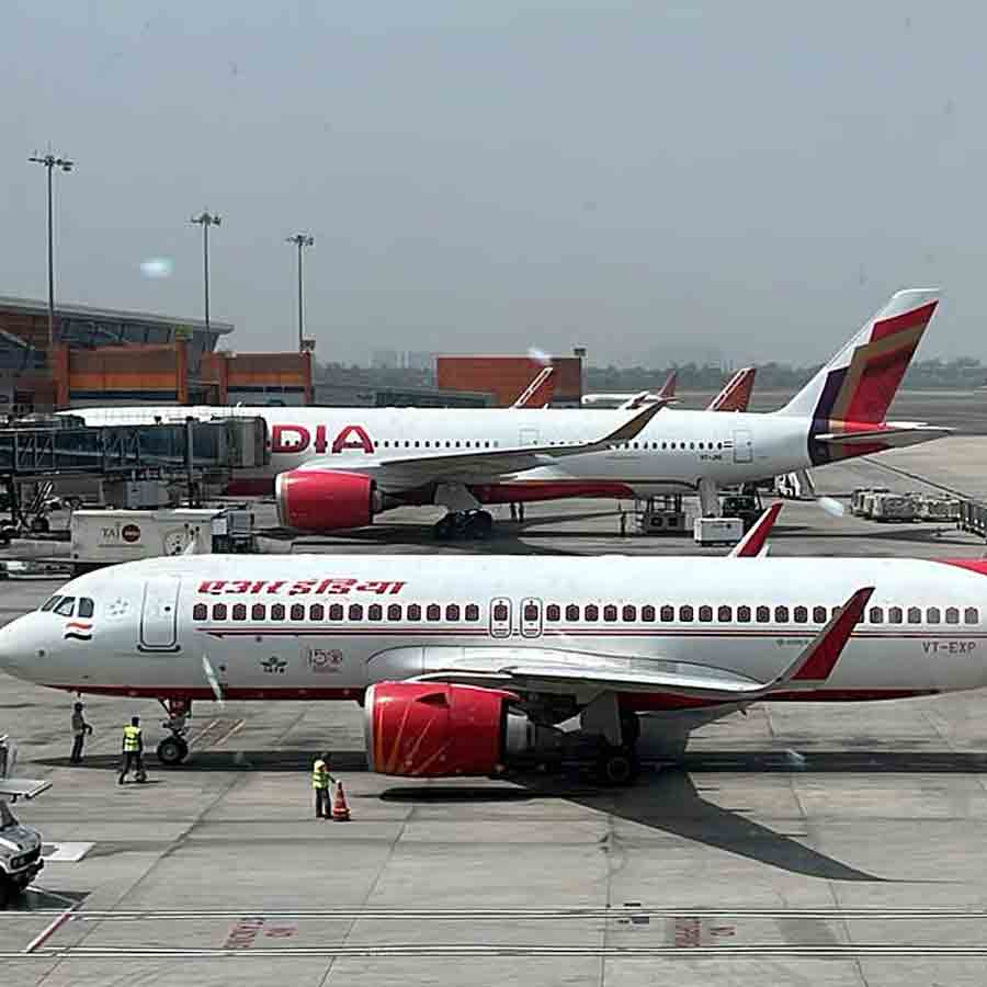 Delhi to San Francisco Air India flight return to Delhi after technical snag dgtl
