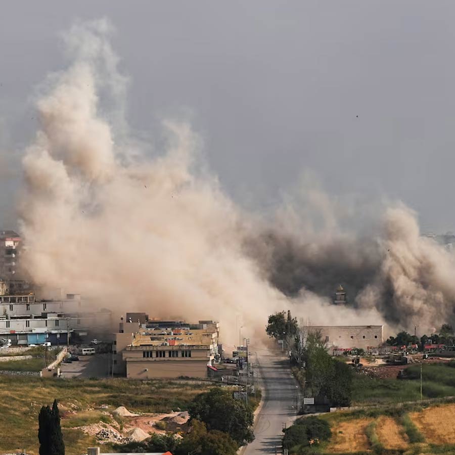 Israel pounded Lebanon with more than 120 air strikes, killed 31