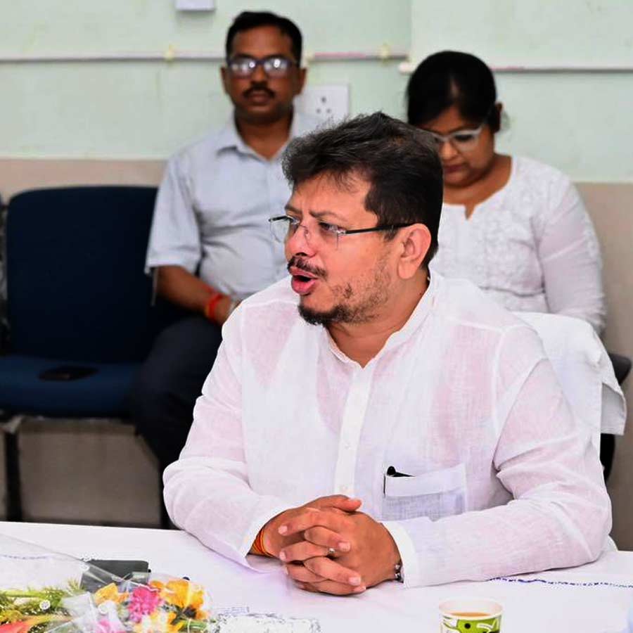 Allegations of irregularity in appointment of contractual staff in Uluberia Medical College Hospital, TMC MLA Ritabrata Banerjee demanded investigation