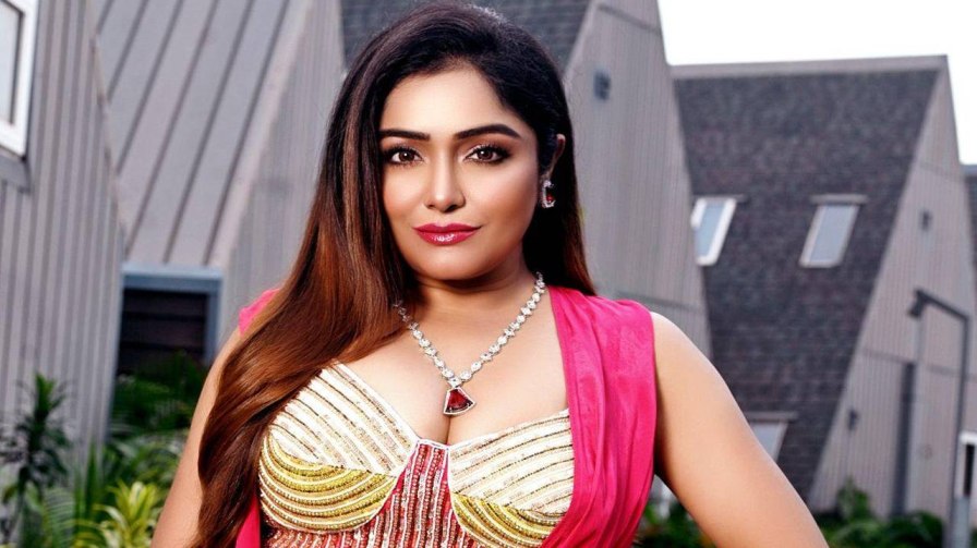 ‘মামমাম’কে হারালেন সায়ন্তনী গুহঠাকুরতা।