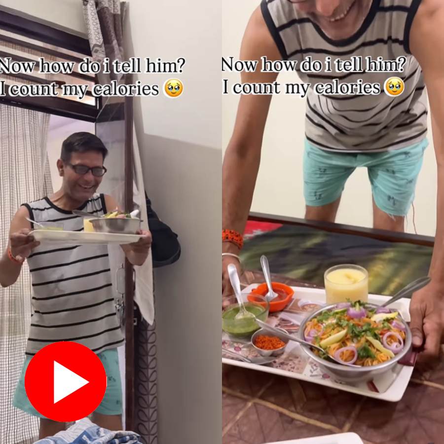 Video shows father cooks for son and serve him with joy