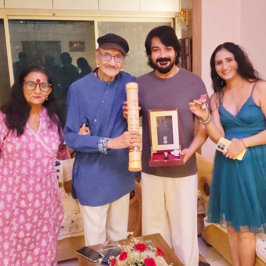 How Much Actor Biswajit Chatterjee Relishes His Son Prosenjit Chatterjee’s Padma Shri Honour dgtl