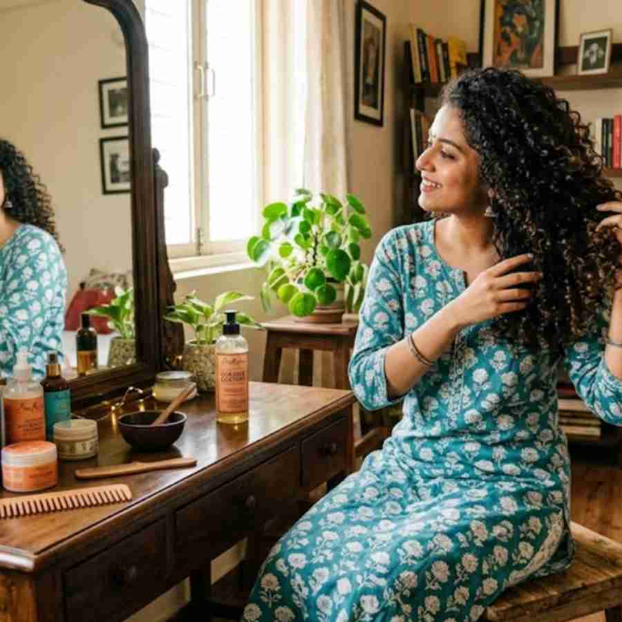 Homemade Hair Packs for Curly Hair