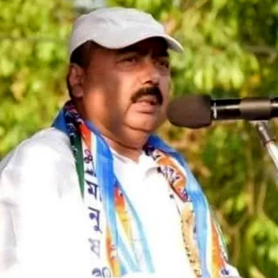 লাভপুরের প্রাক্তন বিধায়ক অভিজিৎ সিংহ।