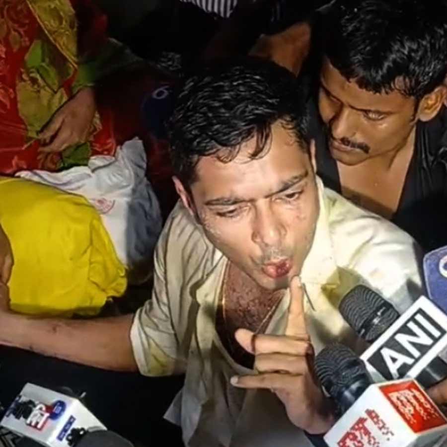 শনিবার সোনারপুরের অভিষেক বন্দ্যোপাধ্যায়।