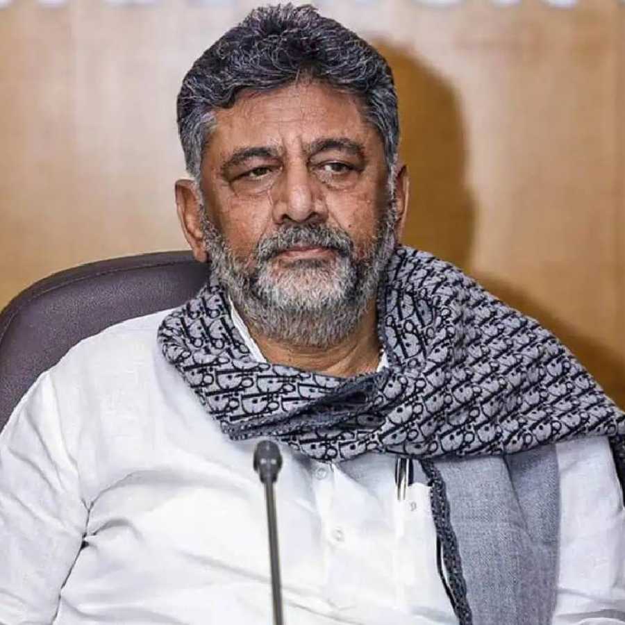 DK Shivakumar formally elected as CLP leader, to be sworn in as Karnataka Chief Minister on June 3