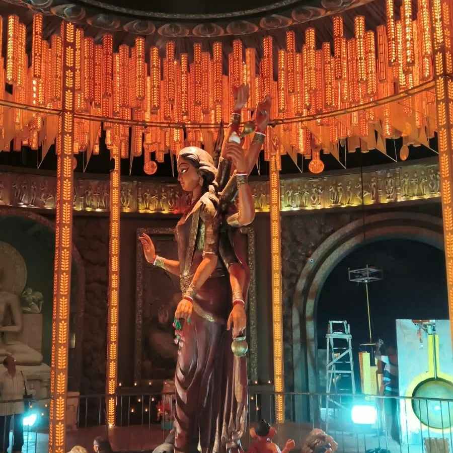 ৭৫তম বর্ষে যোধপুর পার্কের বিশেষ চমক, চলমান দুর্গা! 