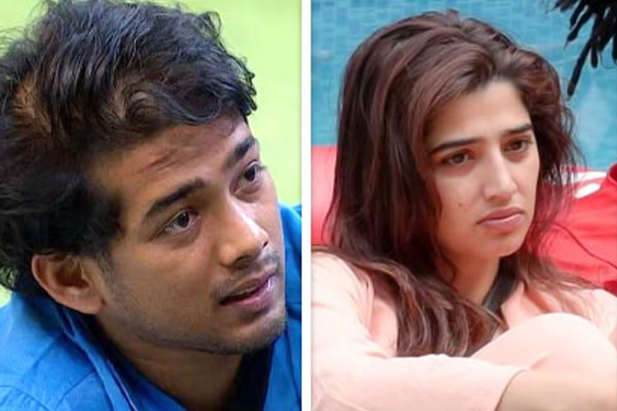 ‘বিগ বস্ ২০’-তে প্রবেশের আগে দর্শকের ভোটের ভিত্তিতে শেষ প্রতিযোগী নির্বাচনের একটি পর্ব হয়েছিল। সেখানে রিয়া আহিরের সঙ্গে প্রতিদ্বন্দ্বিতা করে দর্শকের ভোটে জিতে ঘরে প্রবেশের সুযোগ পান লভ। অর্থাৎ, শুধু পরিচিত মুখ হিসাবেই নয়, দর্শকের সমর্থন নিয়েই এই প্রতিযোগিতায় জায়গা করে নিয়েছেন তিনি। তবে এখন তাঁর অভিনয় বা খেলার কৌশলের চেয়ে বেশি আলোচনায় তাঁর ব্যক্তিগত সমীকরণ। 