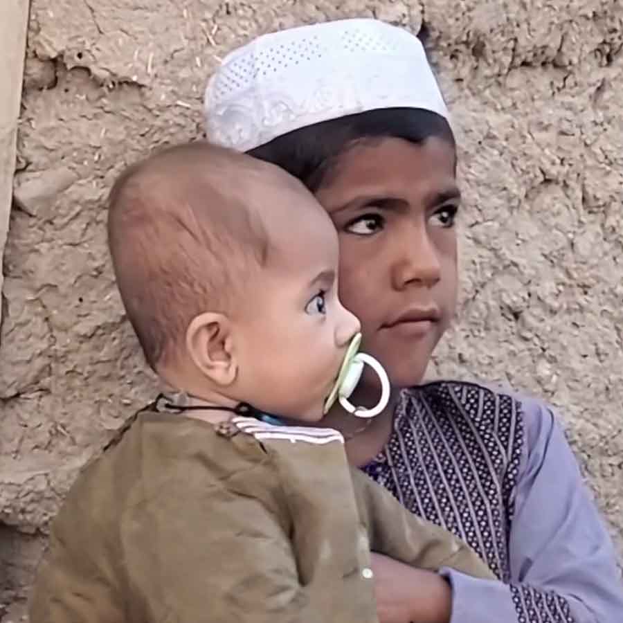Afghan man father of 58 children struggles to feed family amid extreme poverty but still can’t stop having children