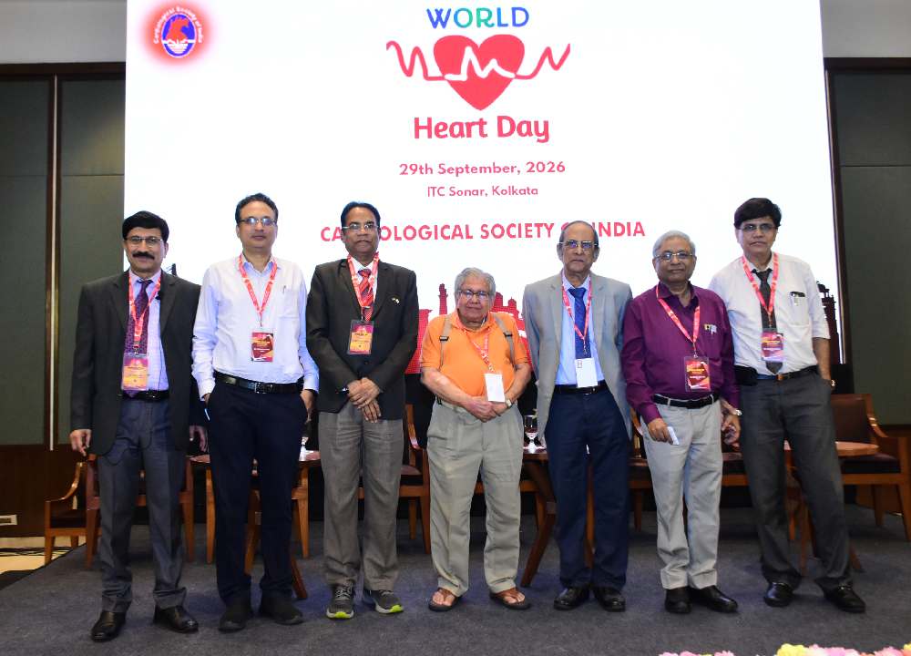 ওয়ার্ল্ড হার্ট ডে’ উপলক্ষে কার্ডিয়োলজিক্যাল সোসাইটি অফ ইন্ডিয়া কর্তৃক আয়োজিত এক অনুষ্ঠানে হাজির শহরের চিকিৎসকেরা। 