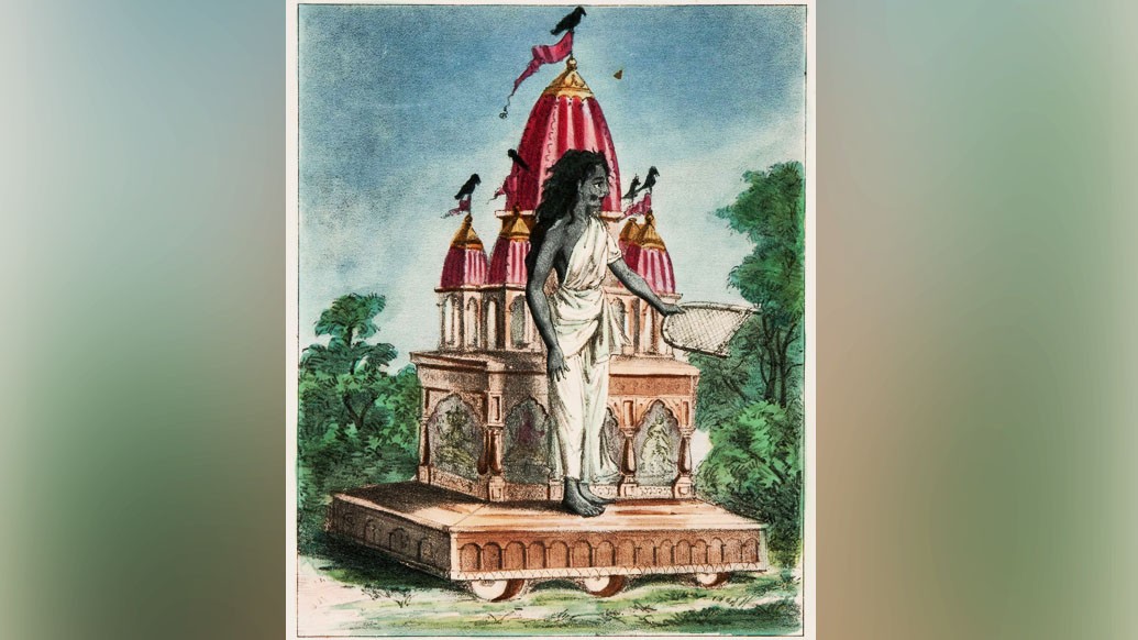 ধূম্র বা ধোঁয়া থেকেই তাঁর নামের উৎপত্তি। বাহনবিহীন রথ বা কাকের উপর আসীন এই দেবীর অধিষ্ঠান সাধারণত শ্মশানে।