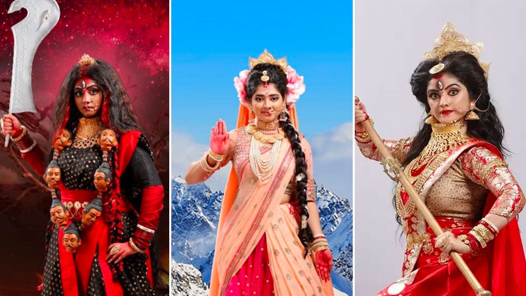 জি বাংলায় মহালয়ার অনুষ্ঠানের নাম ‘দুর্গা সপ্তশতী সম্ভবামি যুগে যুগে’। এই চ্যানেলটি তাদের বিভিন্ন ধারাবাহিকের কেন্দ্রীয় চরিত্রকেই মা দুর্গার বিভিন্ন রূপে নিয়ে আসতে চলেছে দর্শকের সামনে। তথাকথিত হেভিওয়েট নায়িকা নেই এই মহালয়ায়। তার বদলে রয়েছে আমার আপনার ড্রয়িংরুমের নিত্যদিনের চেনা মুখগুলি। দিতিপ্রিয়া, স্বস্তিকা থেকে শুরু করে শ্বেতা বা তিয়াসা। আপনার প্রিয় ‘রানি মা’, ‘শ্যামা’, ‘রাধিকা’দের দেখা যাবে মা দুর্গার নানা রূপে।