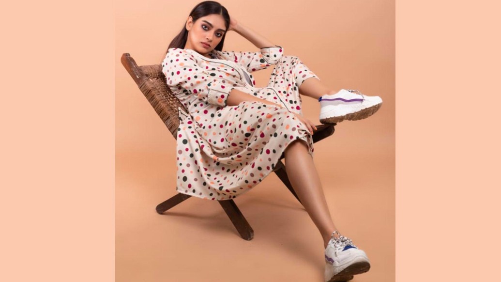 কাজের সূত্রে এর পরে মুম্বই পাড়ি দেন বিবৃতি। ‘চন্দ্রকান্ত’ ধারাবাহিকে চপলার চরিত্রে নজর কেড়ে অভিনয়ের জগতে নিজের পরিচিতি তৈরি করেন। এই ধারাবাহিকটিই ধীরে ধীরে জনপ্রিয়তা এনে দেয় তাঁকে।