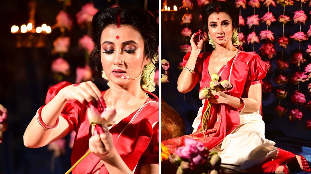 লাল পাড় সাদা শাড়ি, মাথাভর্তি সিঁদুর, বড় লাল টিপ, সঙ্গে হাল্কা সোনার গয়না- যেন সাক্ষাৎ মা লক্ষ্মী। লক্ষ্মীপুজোর কিছু ফটোশুটের ছবি নেটিজেনদের সঙ্গে ভাগ করে নিলেন অভিনেত্রী মনামী ঘোষ।