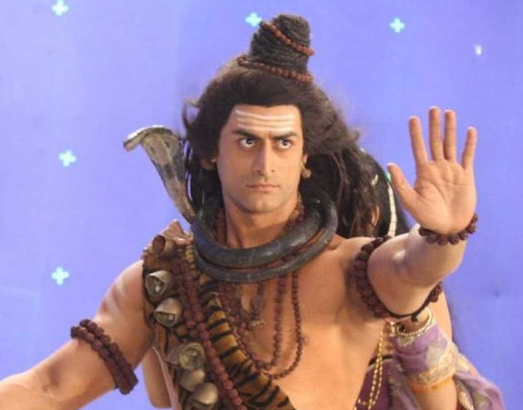 দেবতারা মহাদেবের শরণাপন্ন হলেন। বললেন— হে দেবাদিদেব, আপনার তেজ ধারণের ক্ষমতা কোনও লোকের নেই, ত্রিলোকের হিতার্থেই আপনার তেজ আপনি নিজে ধারণ করে রাখুন। নইলে সব লোক উচ্ছিন্ন হবে। মহাদেব সম্মত হলেন।