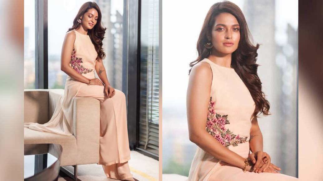 ‘সুরিন্দর ফিল্মস’-এর প্রযোজনায়, যশ-এর সঙ্গে নতুন ছবির কাজও এর পরে শেষ করবেন প্রিয়াঙ্কা।