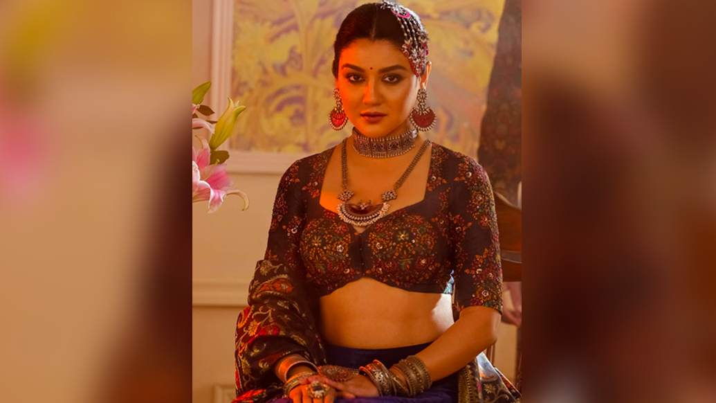 Durga Puja 2020: Special traditional look of Jaya Ahsan dgtl