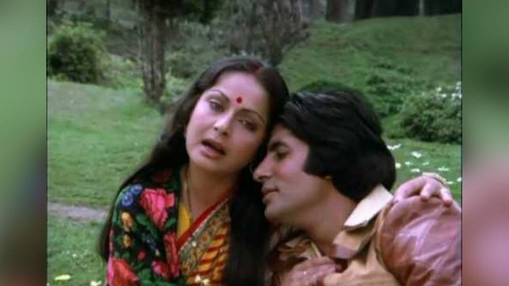 অনুসন্ধান: শক্তি সামন্তর পরিচালনায় ১৯৮১ সালে মুক্তি পায় এই ছবি। রাখী গুলজার(রজনী), অমিতাভ বচ্চন( ইন্সপেক্টর অভিজিৎ), আমজাদ খান(কালিরাম) উৎপল দত্তের মতো  বলিষ্ঠ অভিনেতাদের এই ছবিতে দেখা গিয়েছে। এই ছবি শুধুমাত্র হিন্দিতেই নয়, বাংলাতেও ডাবিং হয়ে মুক্তি পেয়েছিল।