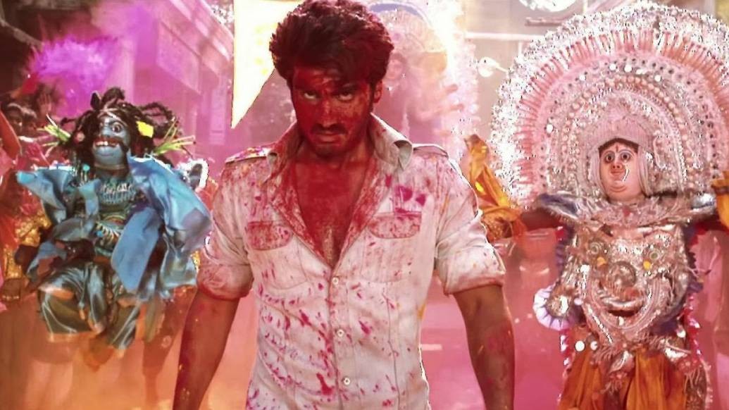 গুন্ডে: ২০১৪ সালে আলি আব্বাস জাফরের পরিচালনায় মুক্তি পায় এই ছবি। ছবিতে রণবীর সিং(বিক্রম বসু),অর্জুন কাপূর(বালা ভট্টাচার্য), প্রিয়াঙ্কা চোপড়া( নন্দিতা সেনগুপ্ত) এবং ইরফান খানকে মুখ্য ভূমিকায় দেখা গিয়েছে।